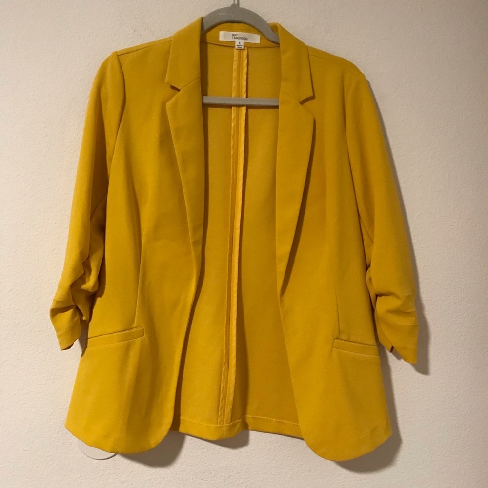 89th & Madison Mustard Yellow Open-Front Blazer